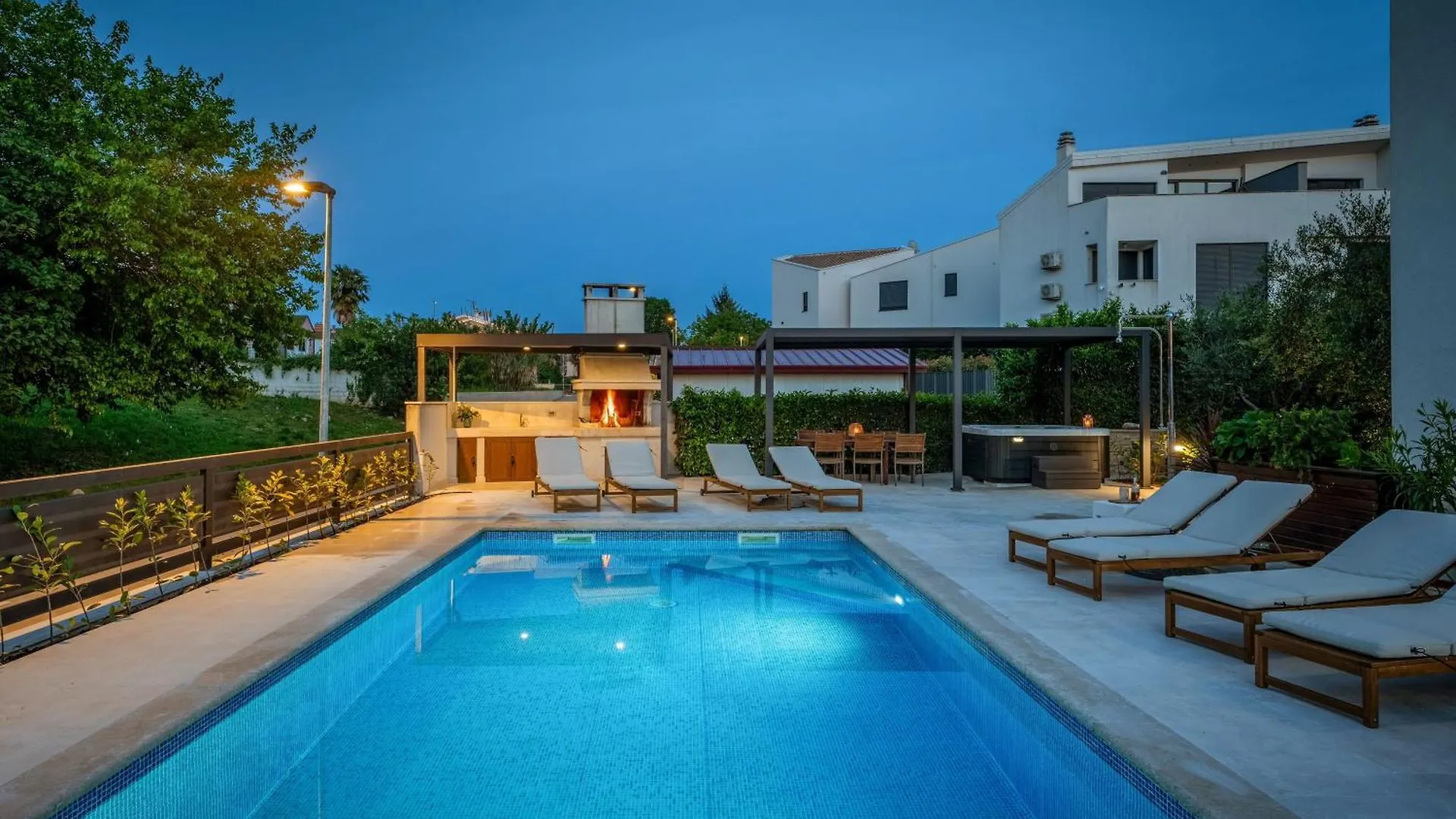 Apartment Ferienwohnung Residence Mala 1 Mit Pool Funtana