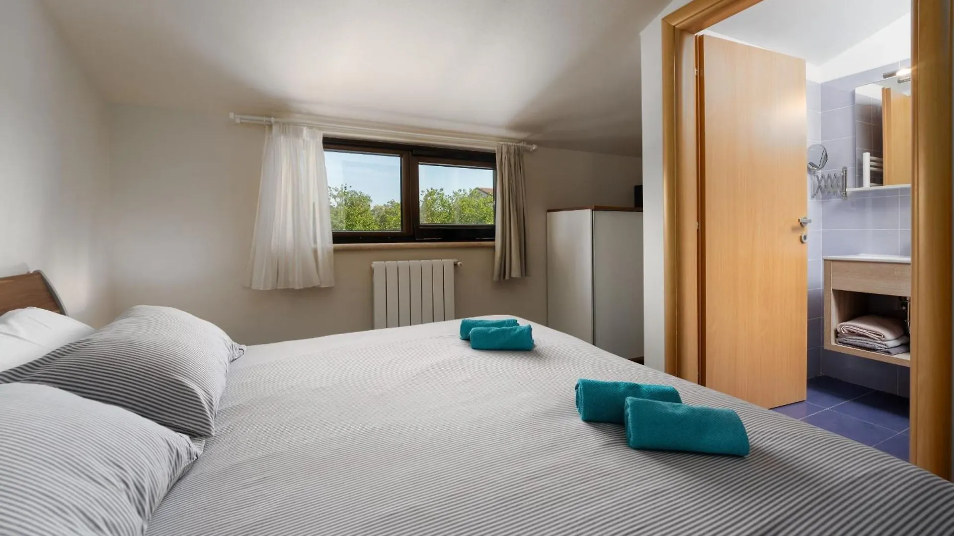 Ferienwohnung Residence Mala 1 Mit Pool Funtana Croatia